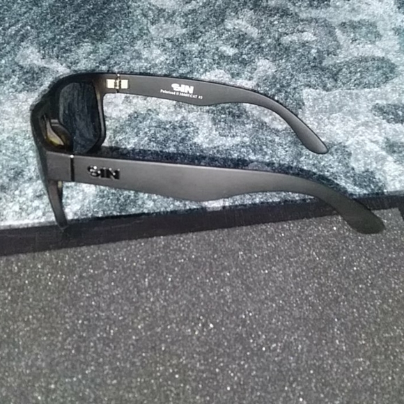 SIN polarised glasses - Picture 4 of 6